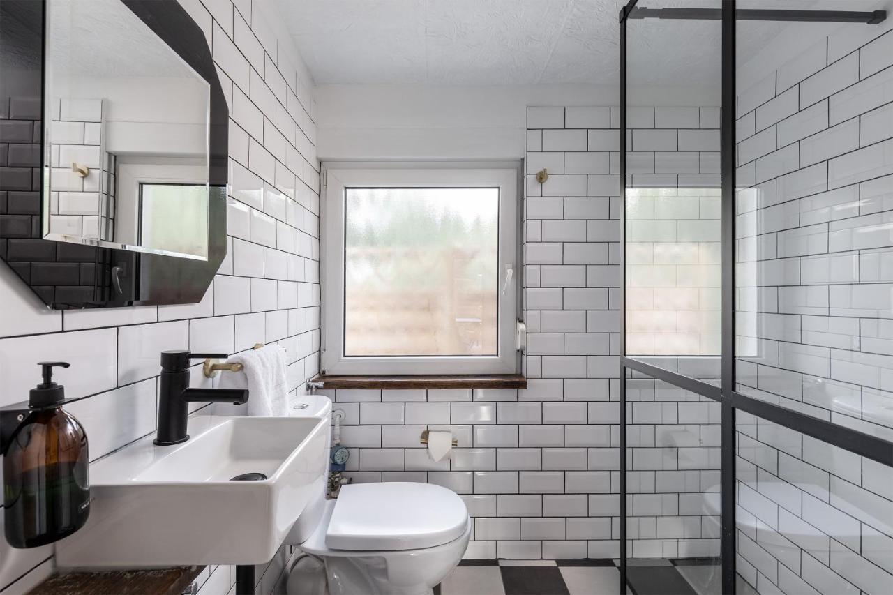 Am Grimnitzsee Gemutliches Tiny House Bungalow Mit Sauna Und Kamin Joachimsthal Eksteriør billede