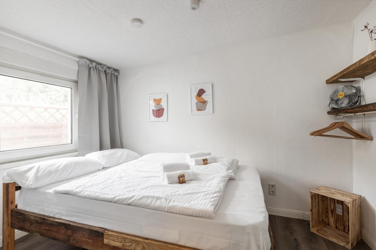 Am Grimnitzsee Gemutliches Tiny House Bungalow Mit Sauna Und Kamin Joachimsthal Eksteriør billede