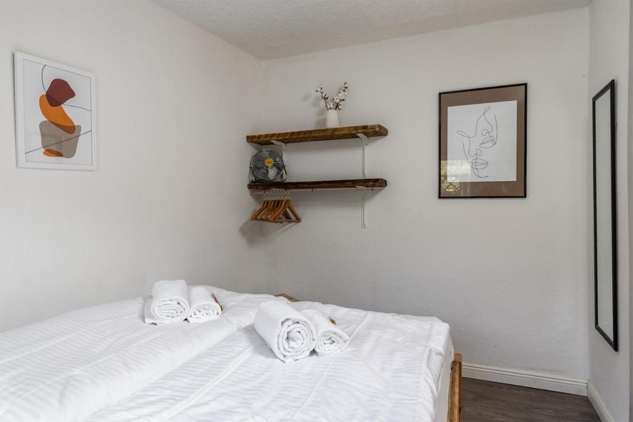 Am Grimnitzsee Gemutliches Tiny House Bungalow Mit Sauna Und Kamin Joachimsthal Eksteriør billede