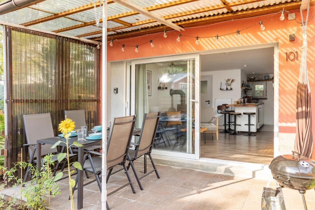 Am Grimnitzsee Gemutliches Tiny House Bungalow Mit Sauna Und Kamin Joachimsthal Eksteriør billede